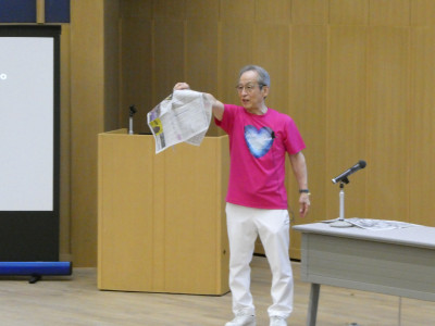 P1002744
